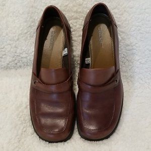 Cherokee Brown Bonita Criss-Cross style loafers